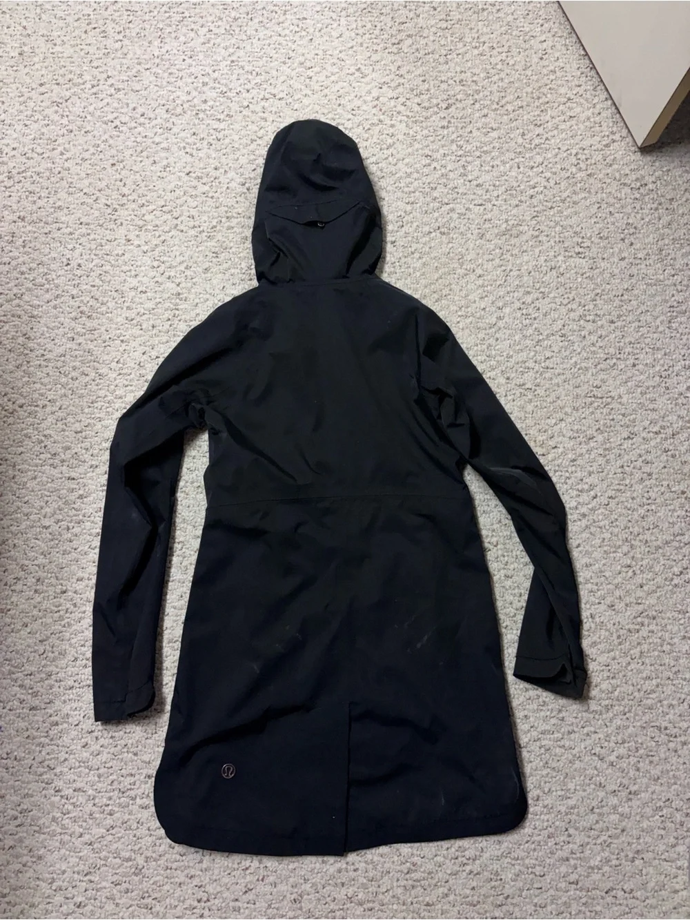 Lulu Lemon XS Black Hooded Women's Jacket - Lightweight Zip-Front Coat
